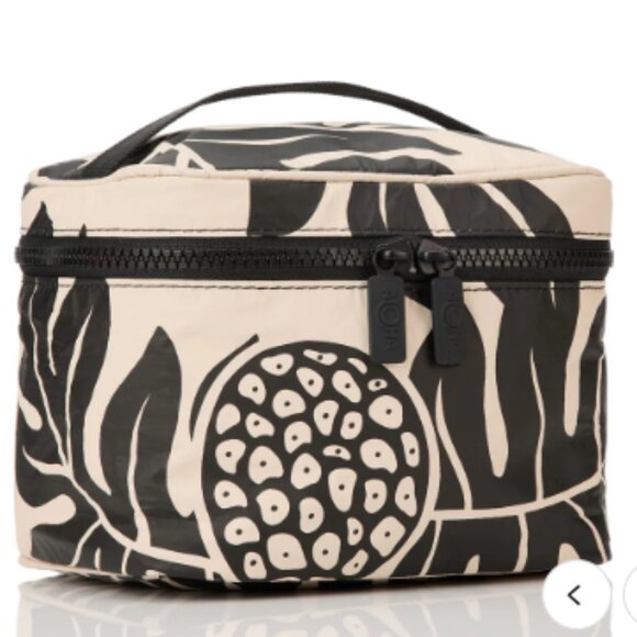 ALOHA Collection Black and White Cosmetic Bag - Picture 2 of 5